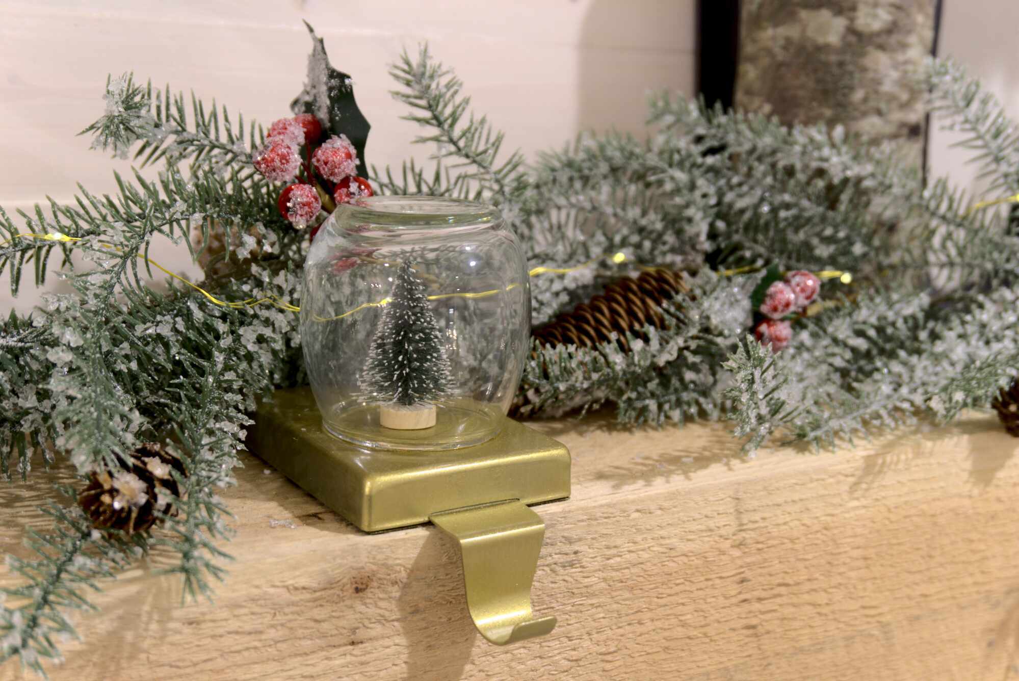 Stocking Holder (Snow Globe Inspired) - Ivy&amp;Iron